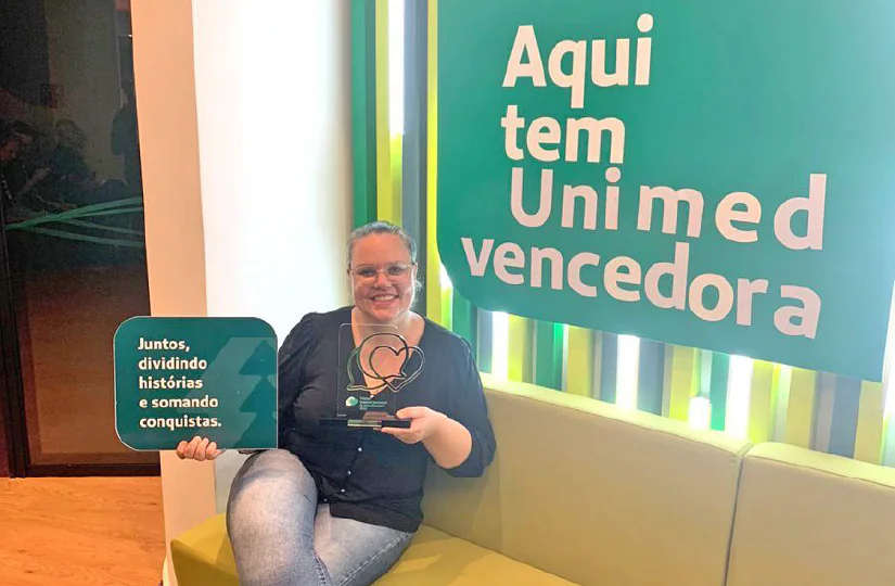 Colaboradora da Unimed, vencedora do prêmio nacional de atendimento